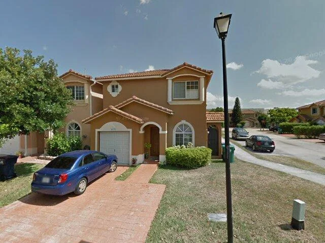 House image located at Miami, FL 33196