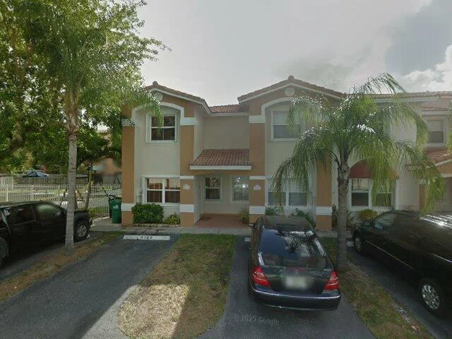 House image located at Miami, FL 33183
