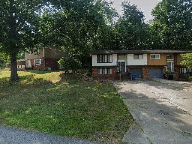 House image located at Huntington, WV 25705