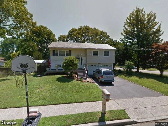 House image located at Islip Terrace, NY 11752