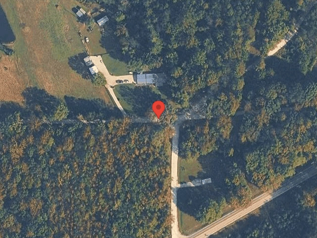 House image located at Carlyle, IL 62231