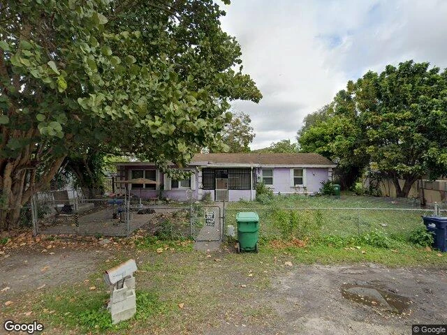 House image located at Miami, FL 33177