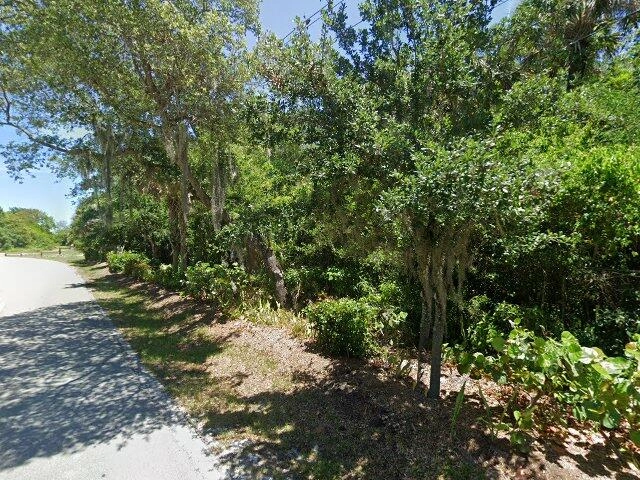 House image located at Stuart, FL 34997