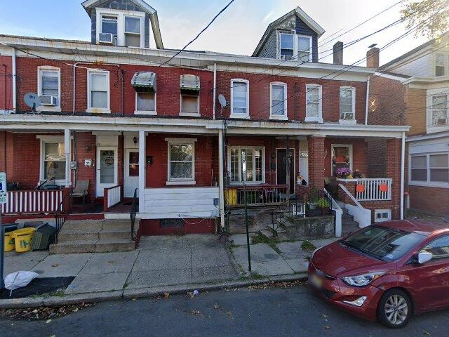 House image located at Trenton, NJ 08611