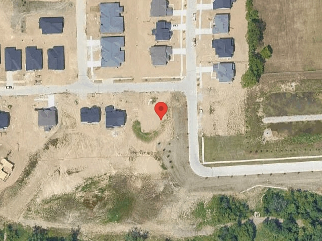House image located at Utica, MI 48315