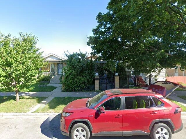 House image located at Chicago, IL 60629