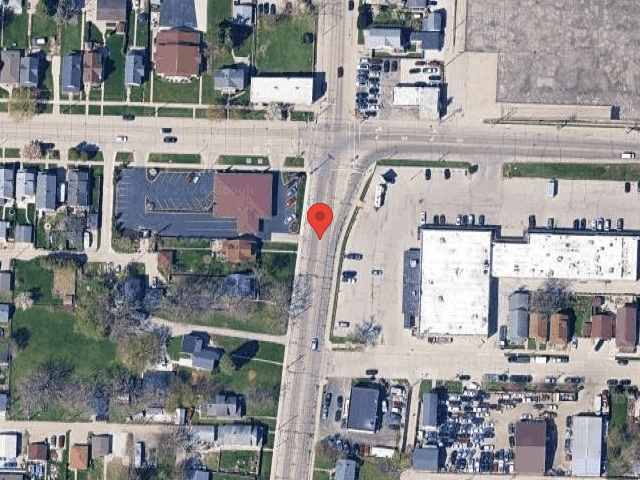 House image located at Freeport, IL 61032