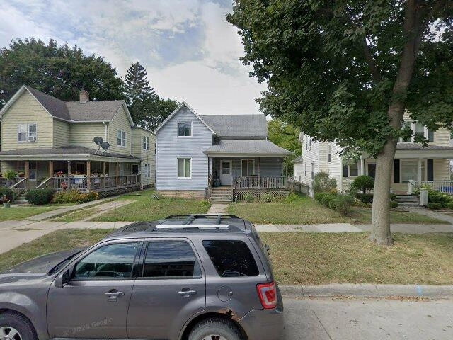 House image located at Mount Clemens, MI 48043