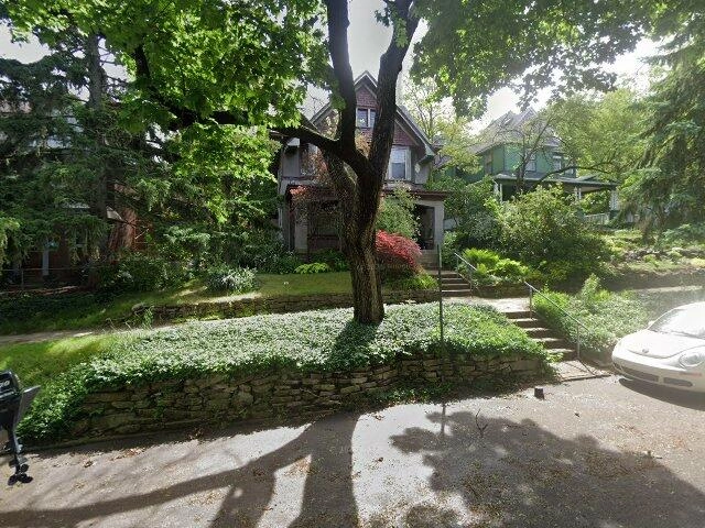 House image located at Grand Rapids, MI 49503