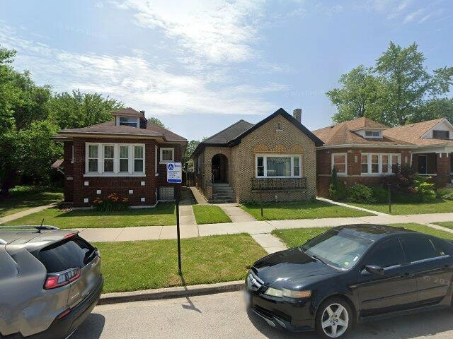 House image located at Chicago, IL 60619