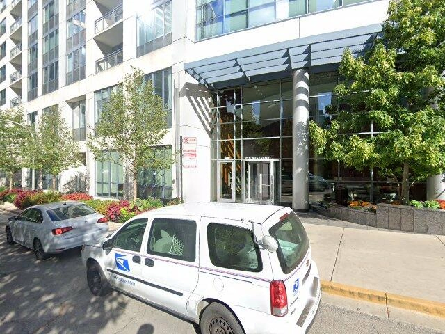 House image located at Chicago, IL 60601