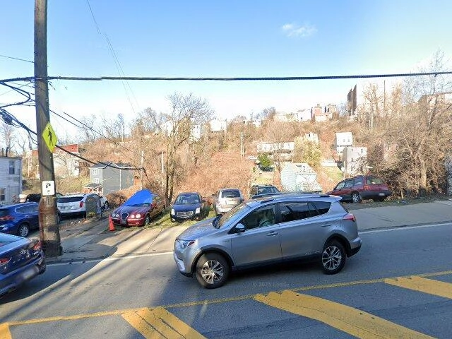 House image located at Hartford, CT 06114