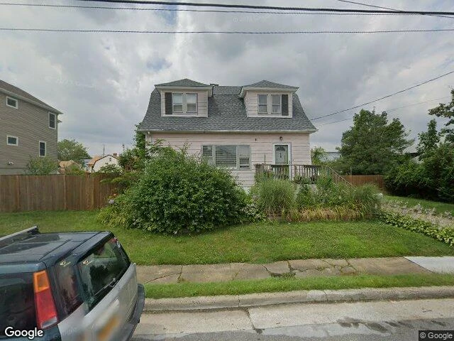 House image located at Freeport, NY 11520