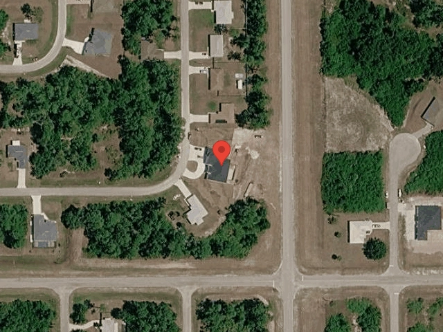 House image located at Labelle, FL 33935