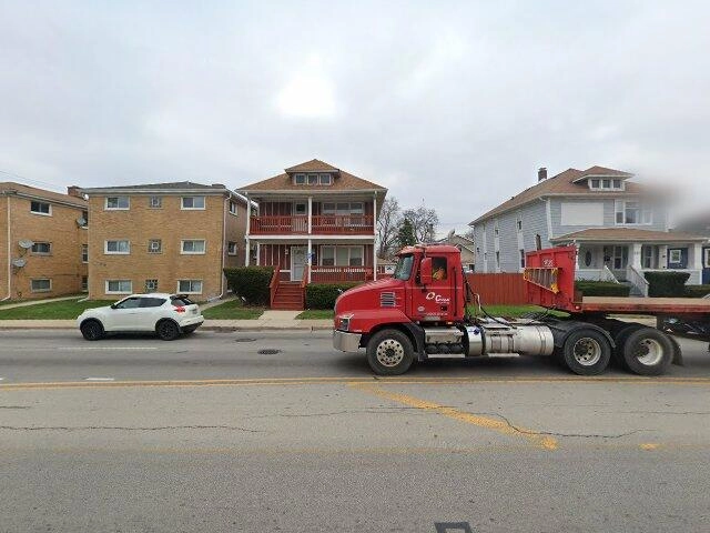 House image located at Bellwood, IL 60104