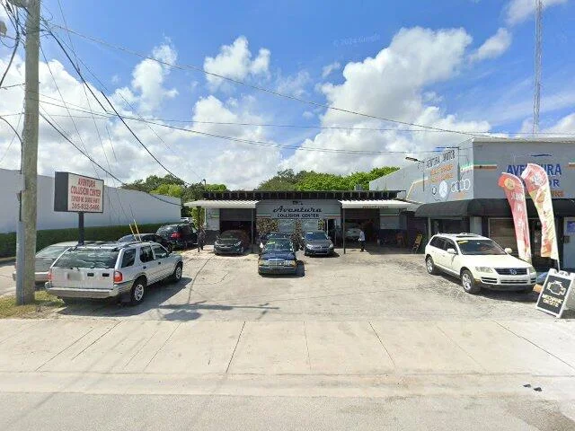 House image located at Miami, FL 33180