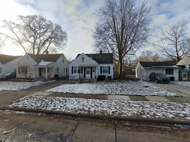 House image located at Harper Woods, MI 48225