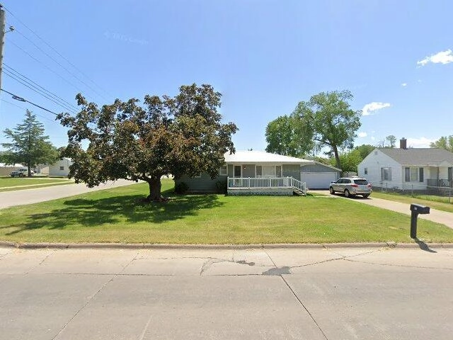 House image located at Muscatine, IA 52761