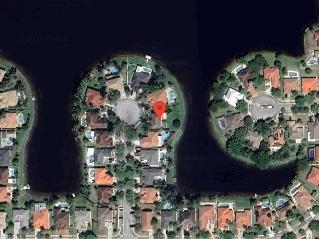 House image located at Hollywood, FL 33029