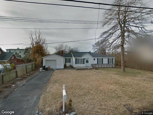 House image located at Mastic Beach, NY 11951