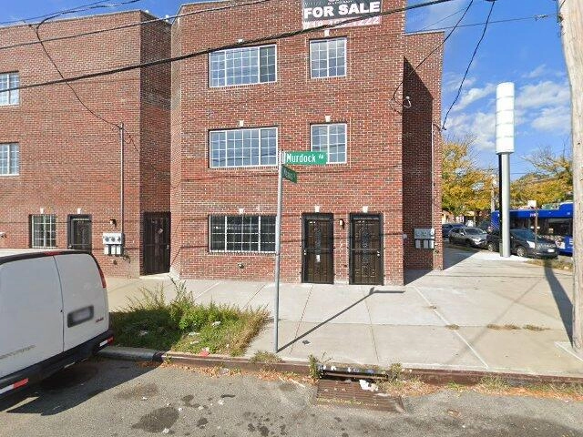 House image located at Saint Albans, NY 11412
