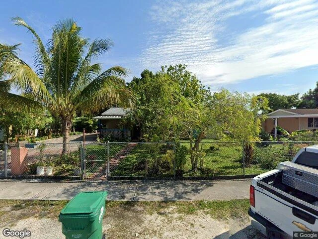 House image located at Miami, FL 33177