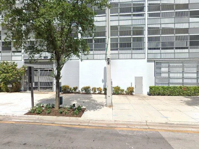 House image located at Miami, FL 33132