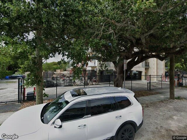 House image located at Miami, FL 33161