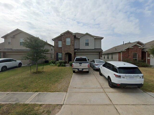 House image located at Houston, TX 77014