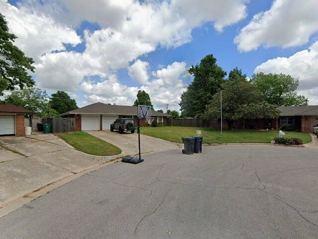 House image located at Yukon, OK 73099