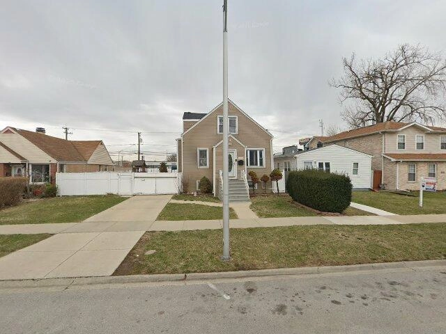 House image located at Stone Park, IL 60165