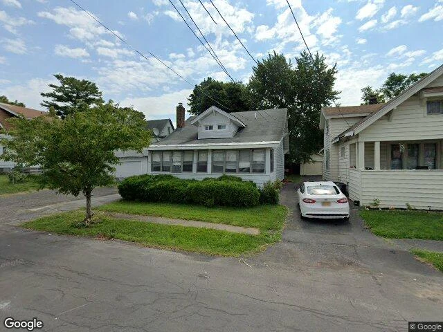 House image located at Syracuse, NY 13208
