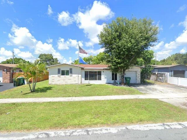 House image located at Dania, FL 33004