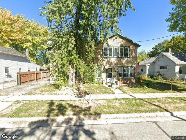 House image located at Menasha, WI 54952