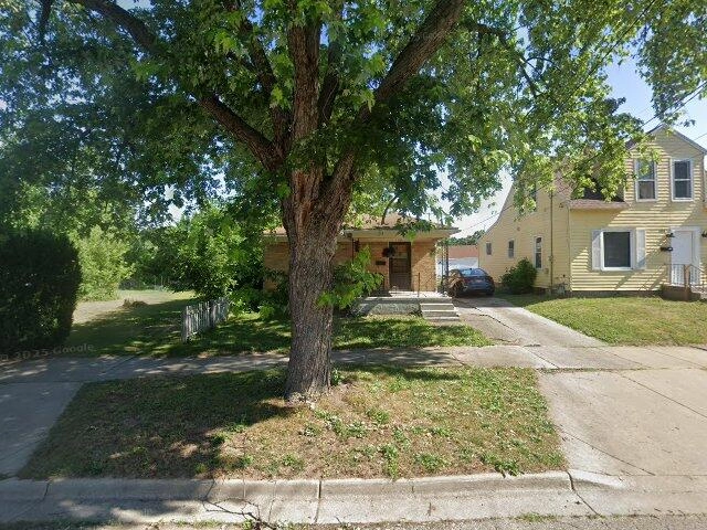 House image located at Grand Rapids, MI 49504