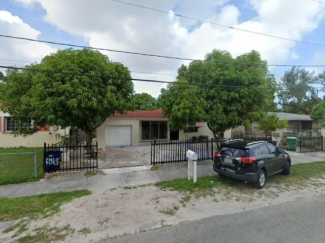 House image located at Miami, FL 33161