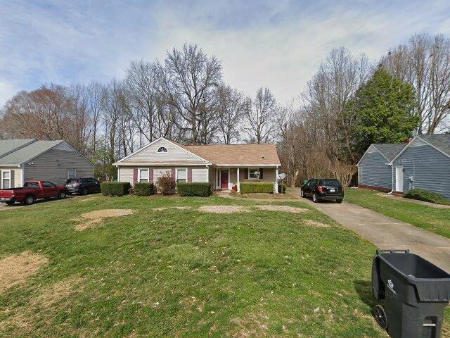 House image located at Charlotte, NC 28208