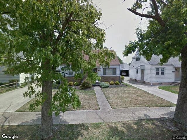 House image located at Hamilton, OH 45015