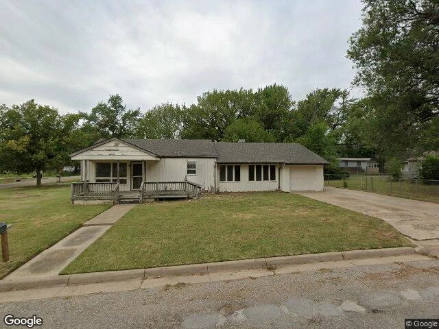 House image located at Winfield, KS 67156