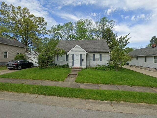 House image located at Akron, OH 44306