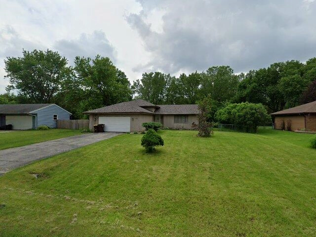 House image located at Machesney Park, IL 61115
