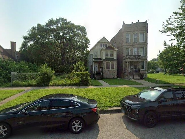 House image located at Chicago, IL 60621