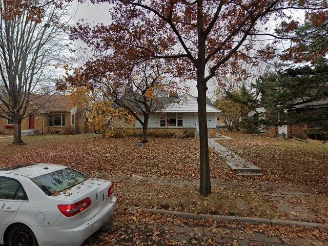 House image located at Minneapolis, MN 55417