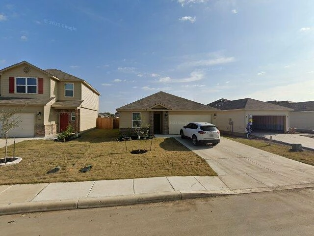 House image located at Elmendorf, TX 78112
