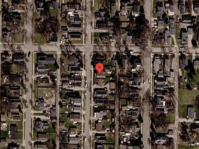 House image located at Midland, MI 48640