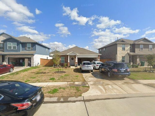 House image located at Rosharon, TX 77583