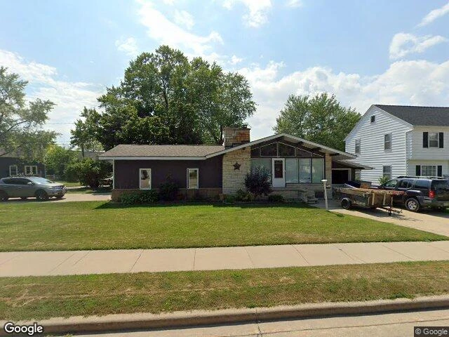 House image located at Appleton, WI 54914