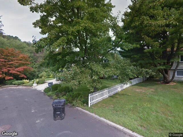 House image located at Islip, NY 11751