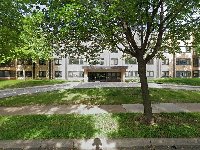 House image located at Minneapolis, MN 55404