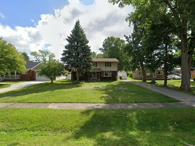 House image located at Southgate, MI 48195